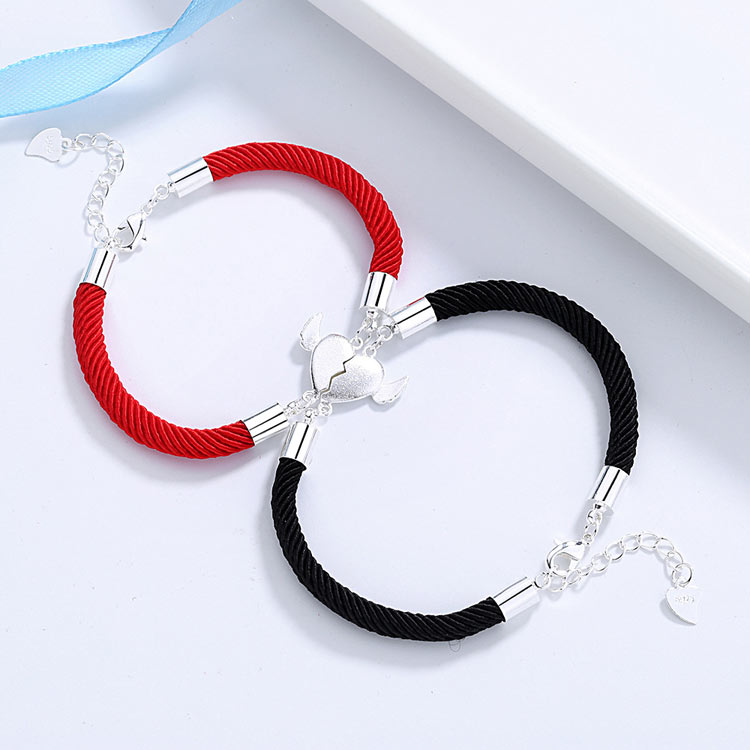 Connecting Magnetic Hearts Bracelets Set for 2