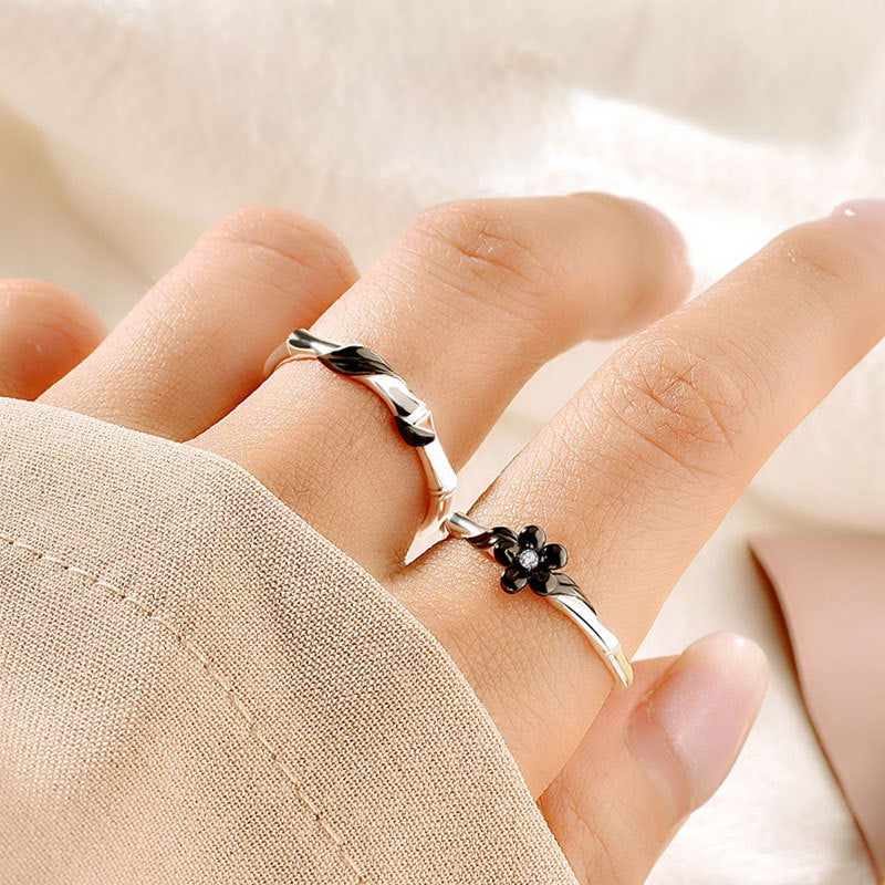 Adjustable Matching Flower Rings for Couples