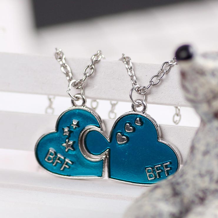 Bff Interlocking Hearts Necklaces Set