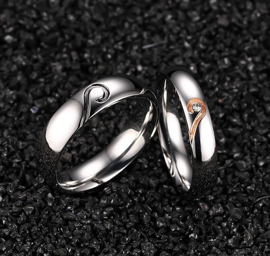 Personalized Matching Hearts Titanium Rings Set for 2
