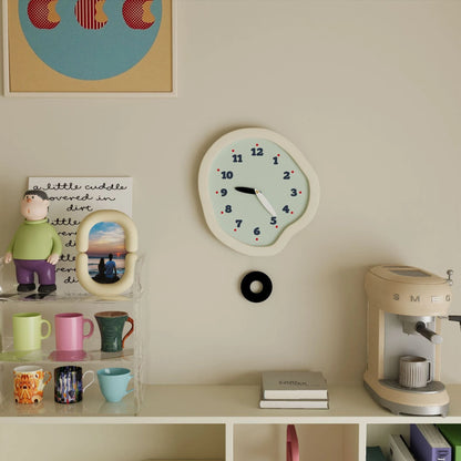 Silent Flow — Modern Acrylic Pendulum Wall Clock (28×30 cm)