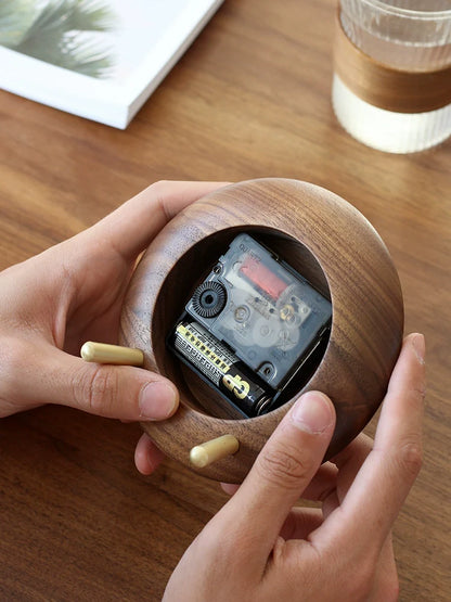 Walnut Desk Clock – Solid Wood, Silent Minimalist