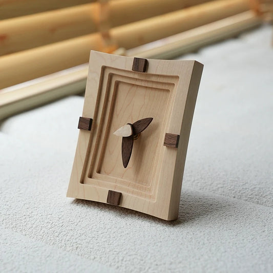 Two-Tone Solid Wood Desk Clock – Silent, Minimalist (7–15 cm)