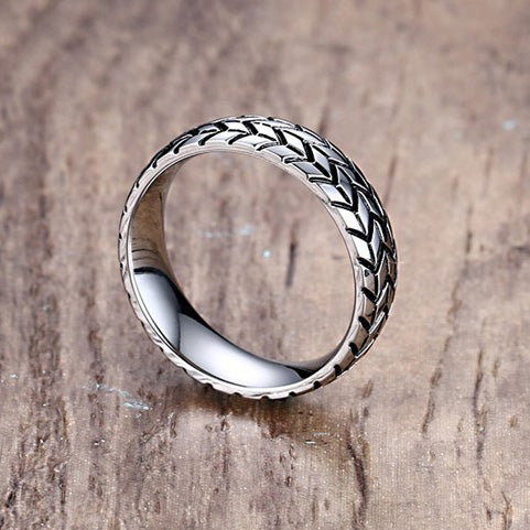 Customized Tire Shaped Guys Ring 6mm