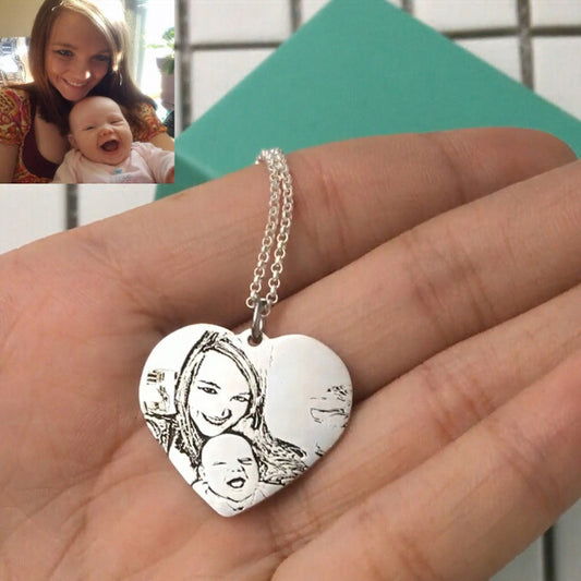 Photo Engraved Heart Pendant Necklace Gift for Mom