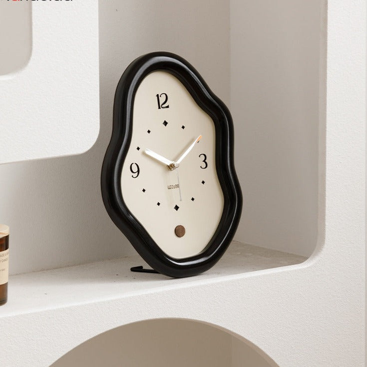 Modern Distorted Silent Table Clock