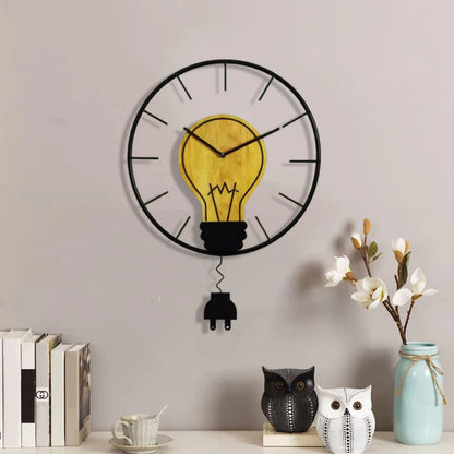 Antique Bulb Shaped Pendulum Wall Clock — Industrial Vintage (41×41 cm)