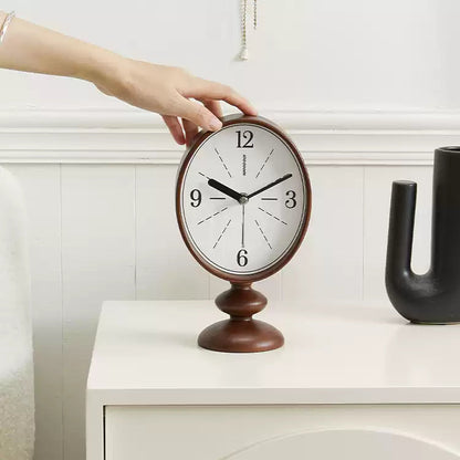 Nordic Retro Silent Pedestal Clock