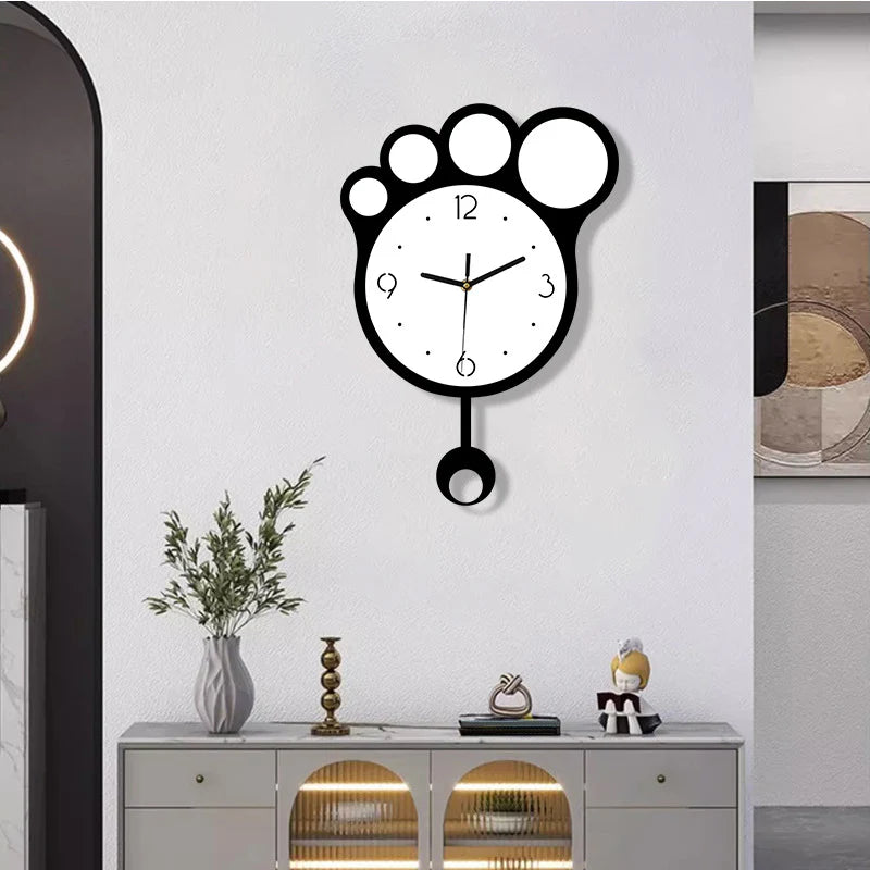 Cute Paw Pendulum Silent Wall Clock (28×41 cm)