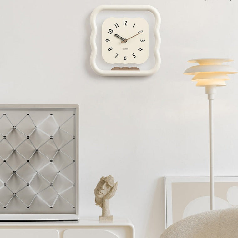 Creative Silent Battery-Operated Wall Décor Clock (12")