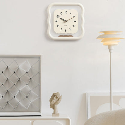Creative Silent Battery-Operated Wall Décor Clock (12")