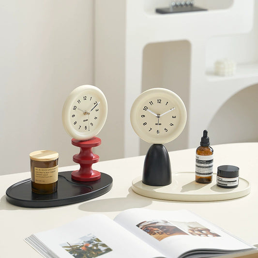 Nordic Silent Pedestal Table Clock