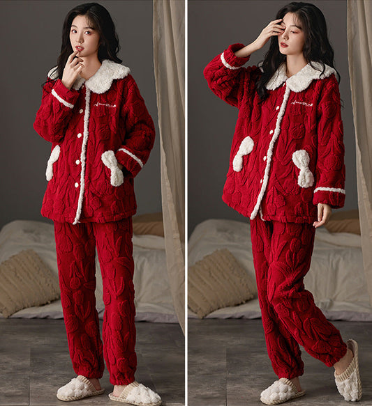 Cozy Red Christmas Pajama Set for Women - Gullei