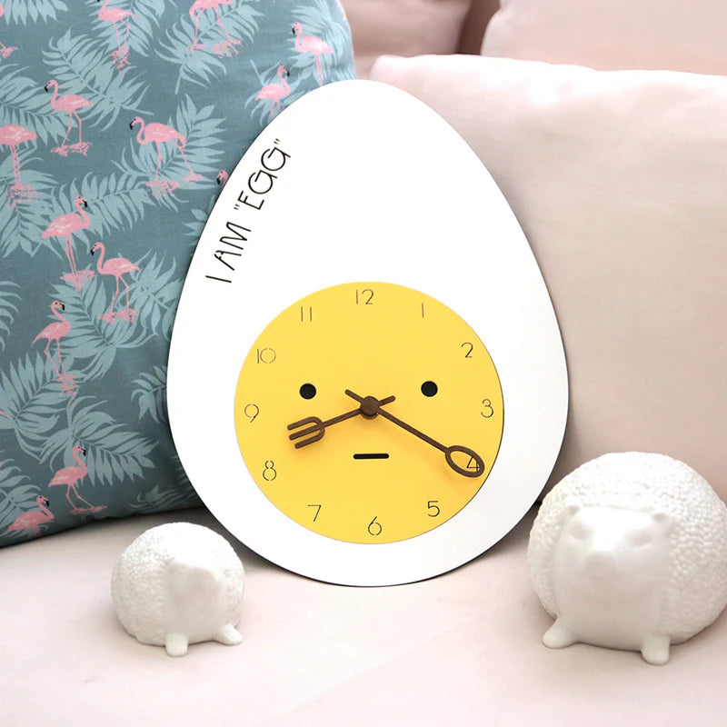 Egg-Shaped Silent Wall Clock – Playful Kitchen Design