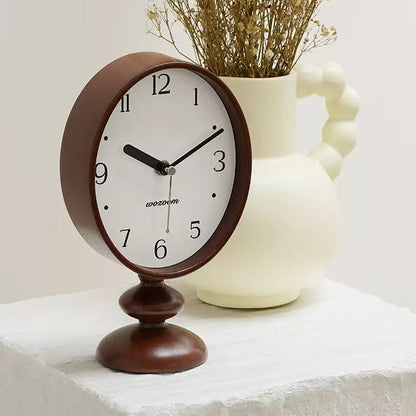 Nordic Retro Silent Pedestal Clock