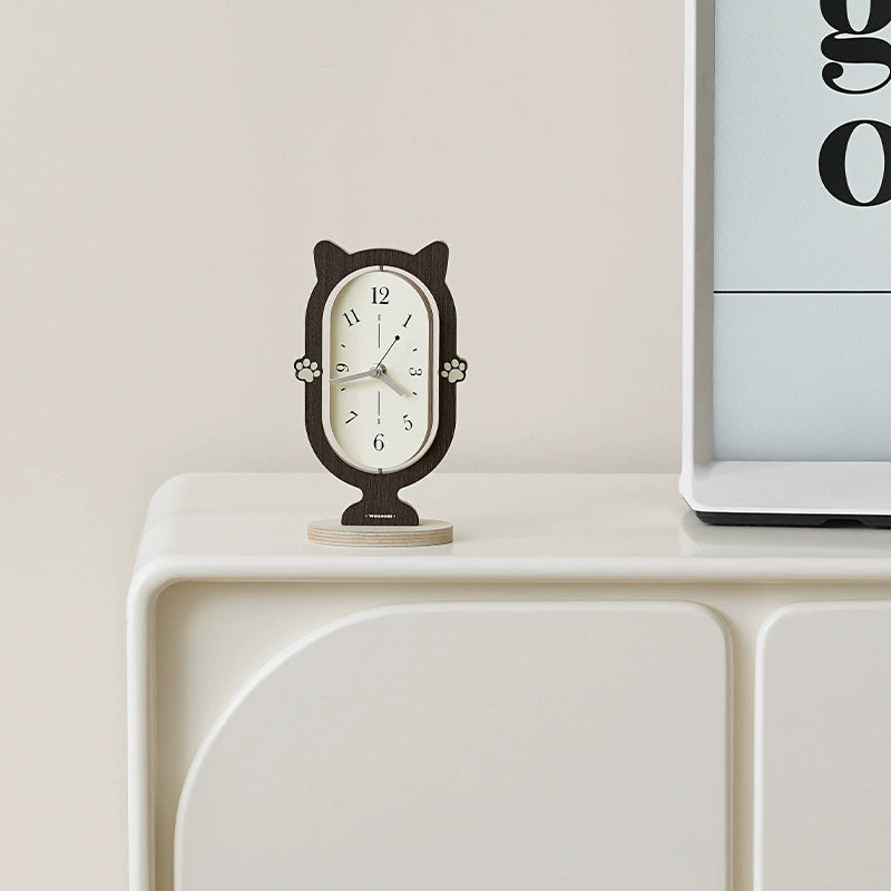 360° Rotating Silent Cat Table Clock