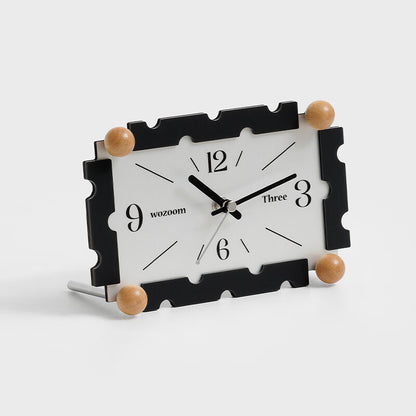 Retro Film-Frame Silent Desk Clock