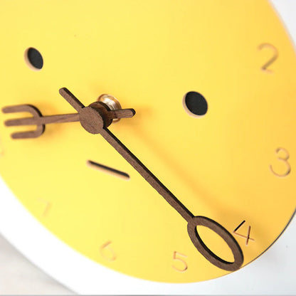 Egg-Shaped Silent Wall Clock – Playful Kitchen Design