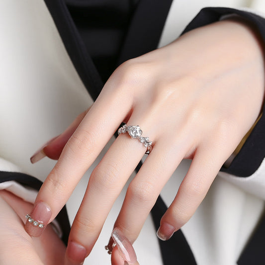 0.8 Carat Moissanite Diamond Women Ring