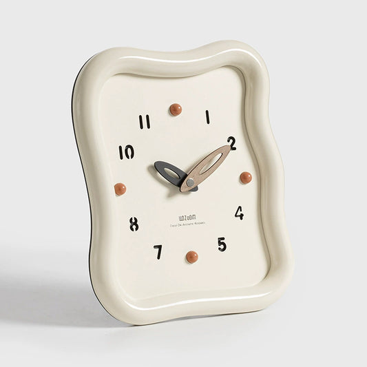 Nordic Wavy Silent Table Clock