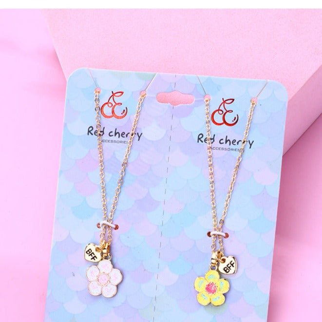 Cute Flower Friendship Necklaces Set