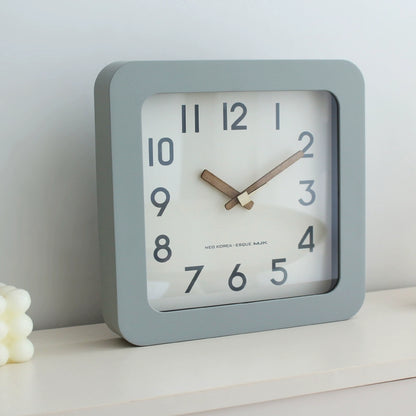 Square Shaped Decorative Silent Desktop Clock