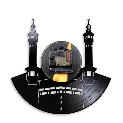 Qibla Shaped Islamic Style Wall Décor Silent Clock – Unique Vinyl Design