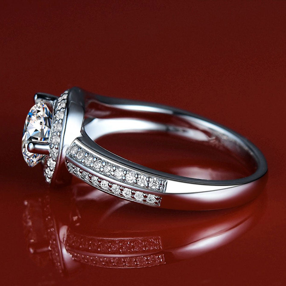 1 Carat Moissanite Diamond Knot Ring