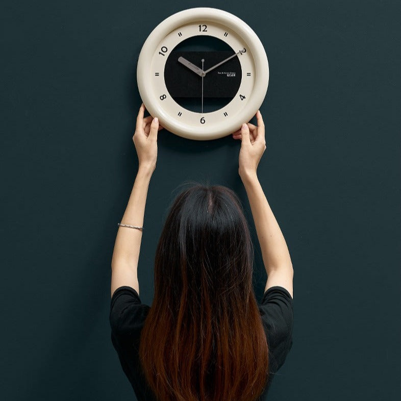 Modern Style Silent Wall Clock 30cm