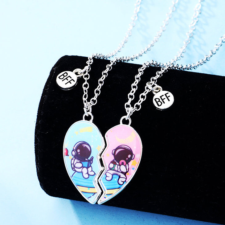 Magnetic Half Hearts Spaceman BFF Necklaces Set