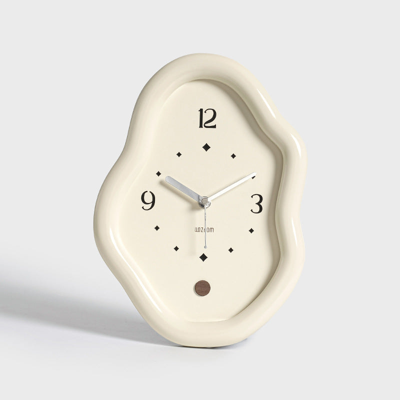 Modern Distorted Silent Table Clock