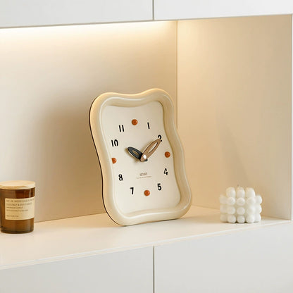 Nordic Wavy Silent Table Clock