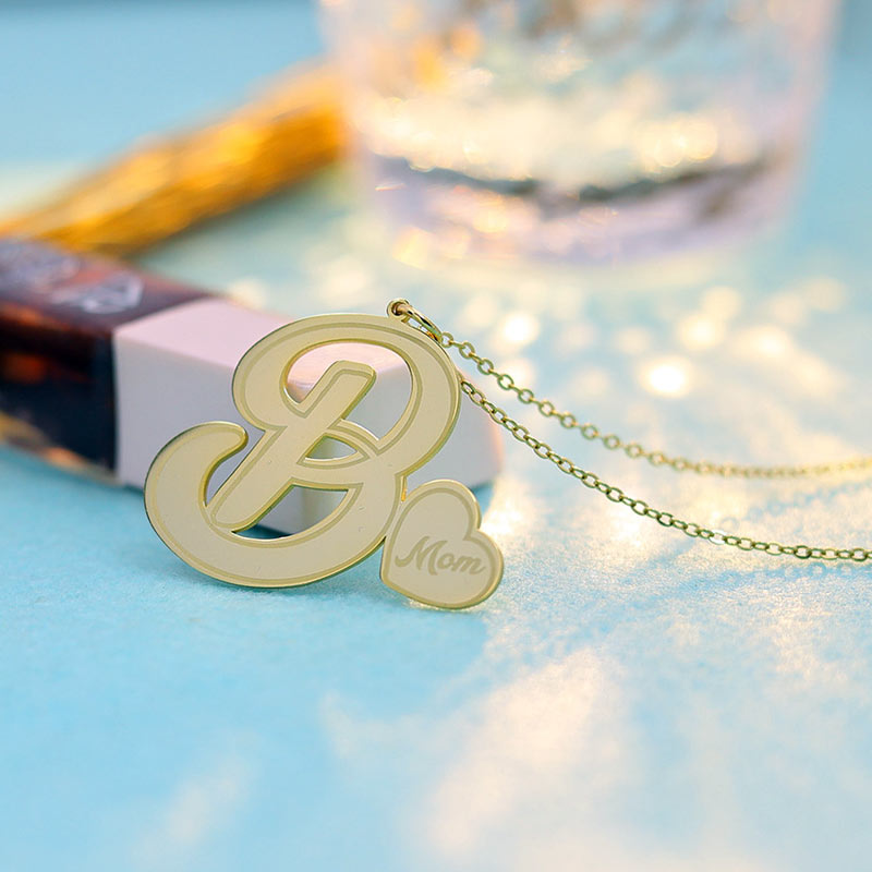 Name Initial Heart Dainty Necklace Gift for Mom