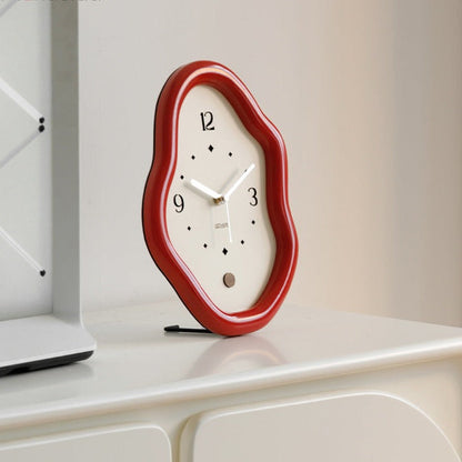 Modern Distorted Silent Table Clock