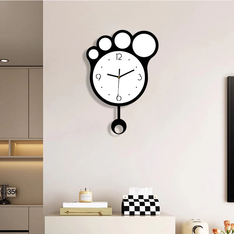 Cute Paw Pendulum Silent Wall Clock (28×41 cm)