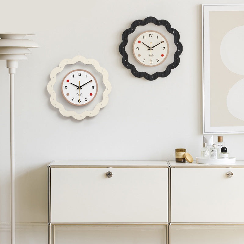 Flower Shaped Modern Decorative Wall Clock