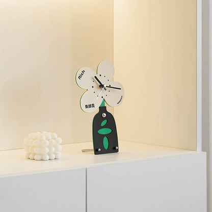 Silent Lucky Clover Acrylic Table Clock