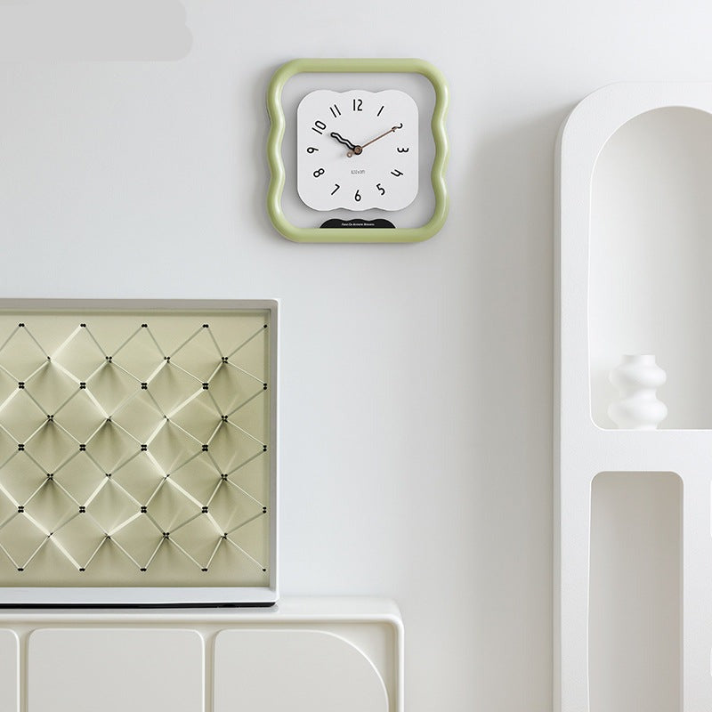 Creative Silent Battery-Operated Wall Décor Clock (12")