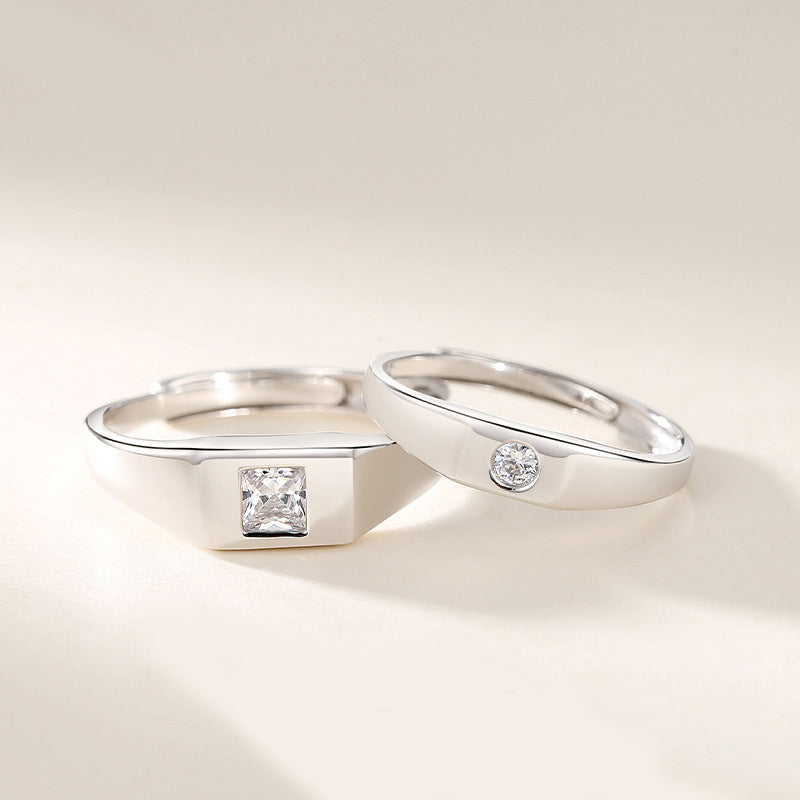 Engraved Single Stone Matching Wedding Rings Set