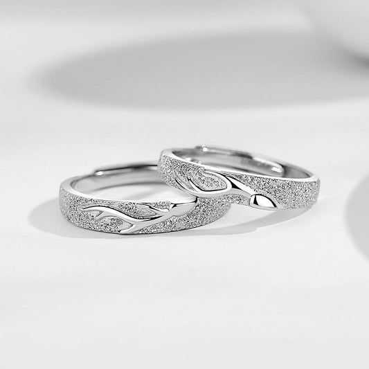 Custom Engraved Kissing Couple Wedding Bands for Two