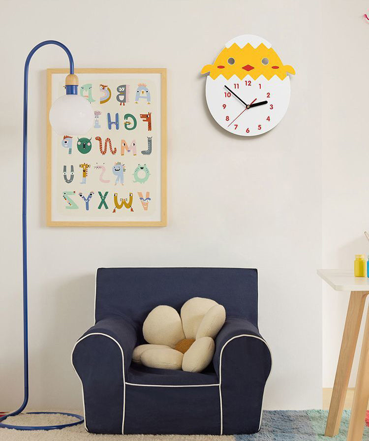 Egg-Shaped Silent Wall Clock – Playful Kitchen Design