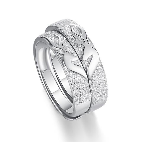 Engraved Kissing Deers Couple Rings Set for 2