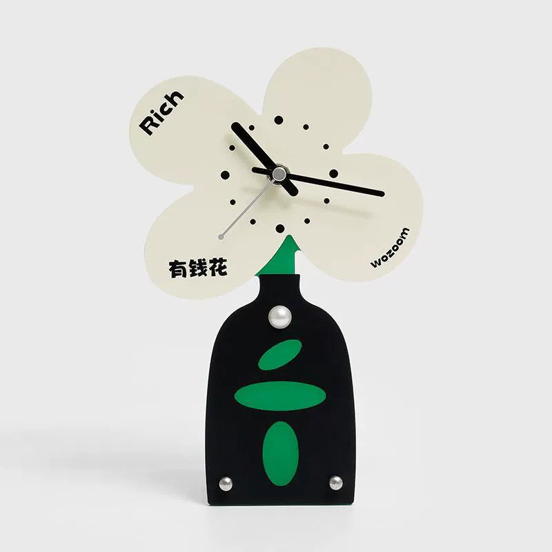 Silent Lucky Clover Acrylic Table Clock