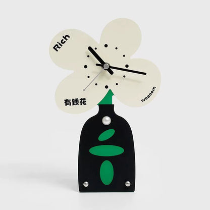 Silent Lucky Clover Acrylic Table Clock
