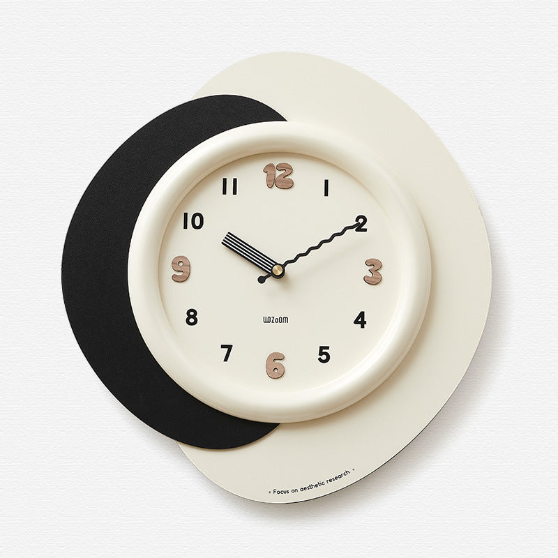 Modern Style Decorative Wall Clock 43cm