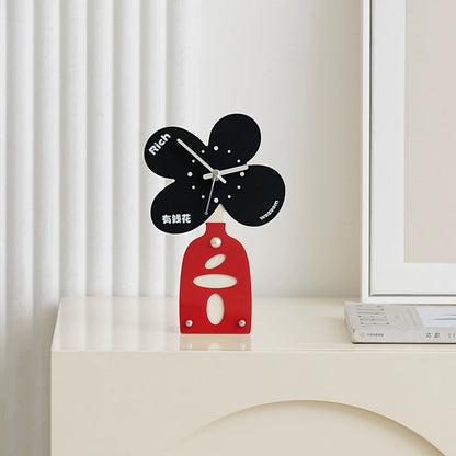 Silent Lucky Clover Acrylic Table Clock