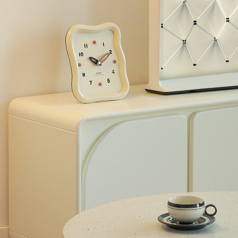 Nordic Wavy Silent Table Clock