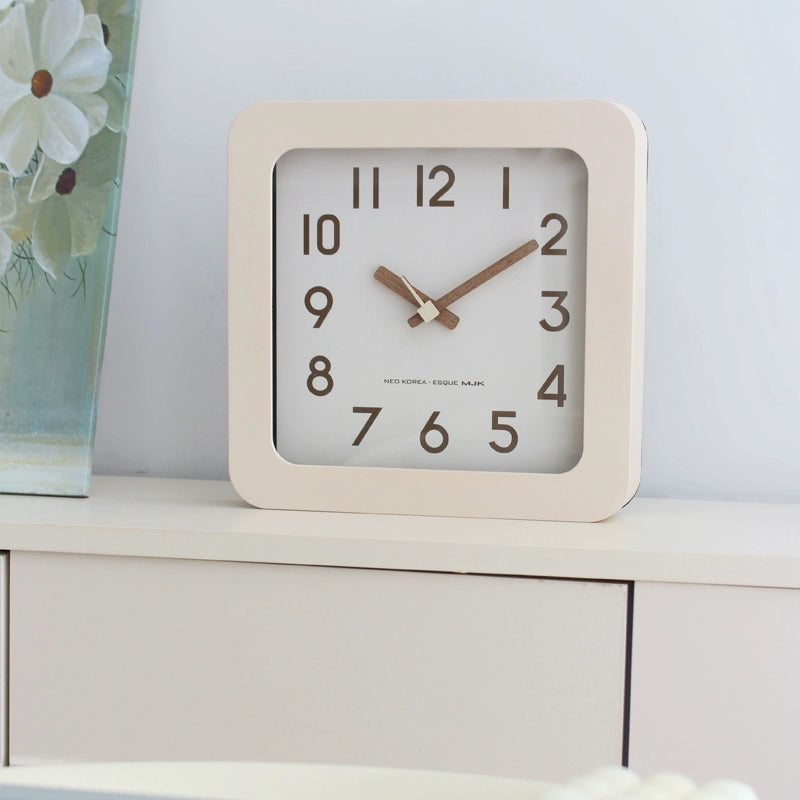 Square Shaped Decorative Silent Desktop Clock