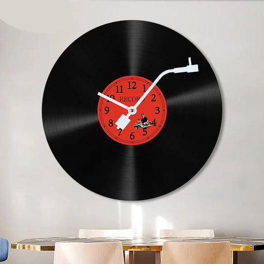 Vintage LP Recorder Style Wall Clock – Retro Vinyl Design