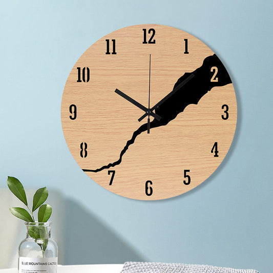 Cracked Wood Style Silent Wall Clock – Rustic Nordic Design